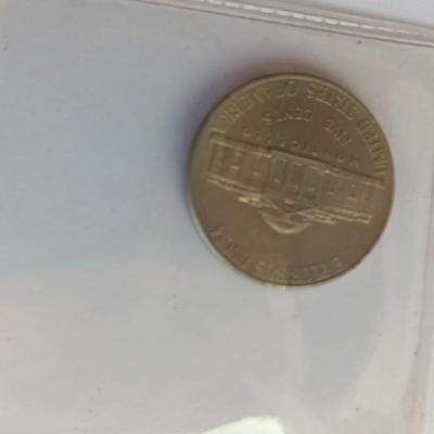 Two collectible nickels Lewis & Clark New Nickel and commemorative Return to Monticello Nickel