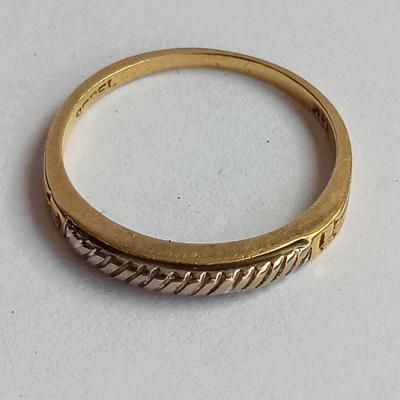 Stunning 14Kt. SEBEL wedding band