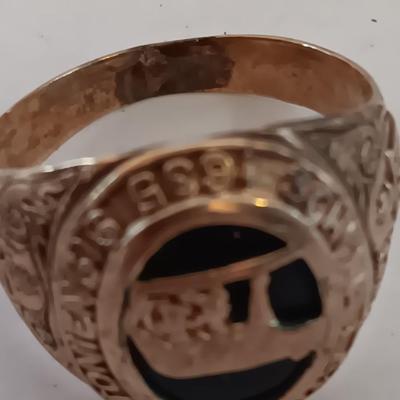 Vintage 10K class ring band