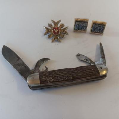 Vintage scout knife with vintage brooch and cuff links
