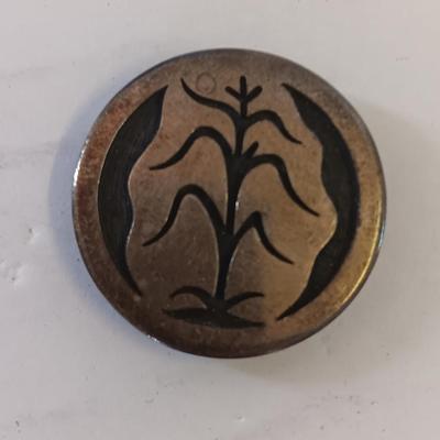 Vintage Bennett C-31 clip with Men's ring and beautiful cuff links