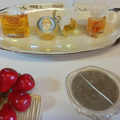 Women's "Junk drawer" lot Collectible beauty and perfume items