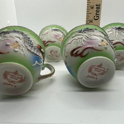 Betsons Dragonware (14) Piece Tea Set (see description).