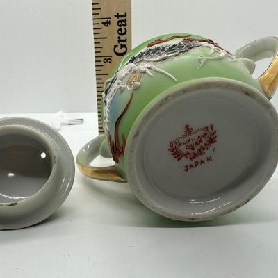 Betsons Dragonware (14) Piece Tea Set (see description).