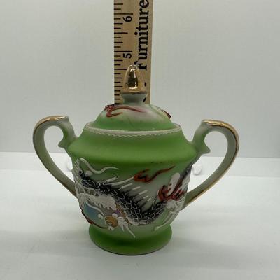 Betsons Dragonware (14) Piece Tea Set (see description).