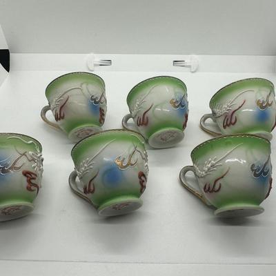 Betsons Dragonware (14) Piece Tea Set (see description).