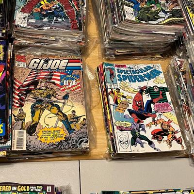 MARVEL COMICS ~ Lot of 2,100 ~ Various Heros, Years and Issues ~ AVENGERS, CAPT AMERICA, FANTASTIC FOUR, ETC ~ SEE DESCRIPTION