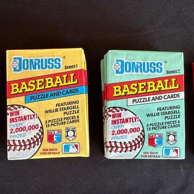 SEALED PACKAGES OF DONRUSS BASEBALL TRADING CARDS