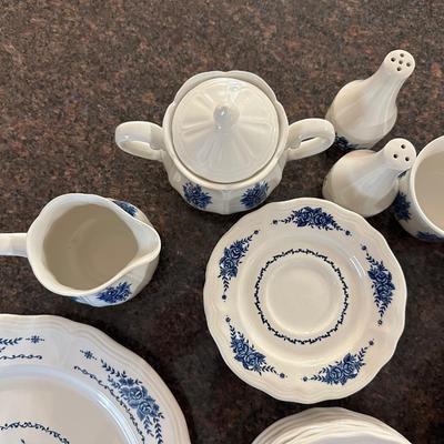 Vintage Federalist Blue and White Ironstone China Set (see description)