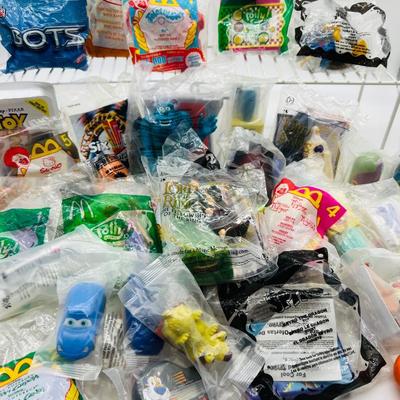 Vintage Fast Food Toy Lot of 40+