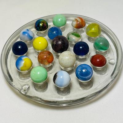 Nice large flower frog & marbles