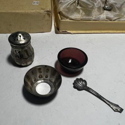Box of 3 Pepper, 3 Spoons, 3 Open Salts with Amethyst one is broken. All Sterling Silver