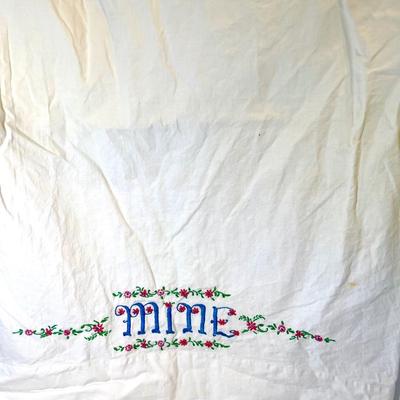 Vintage hand stitched pillowcase set
