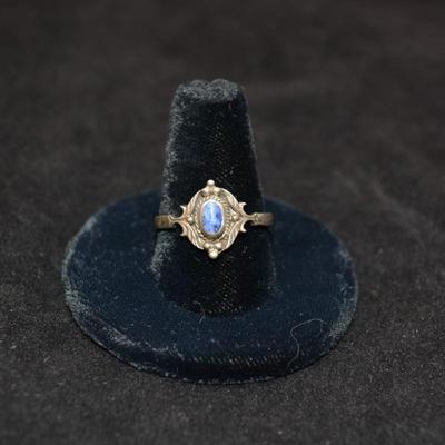 925 Sterling & Lapis Lazuli Ring Size 9 3.7g