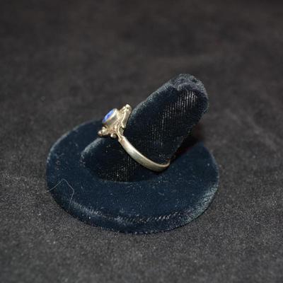 925 Sterling & Lapis Lazuli Ring Size 9 3.7g