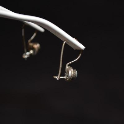 925 Sterling & Turquoise Earrings 1.6g
