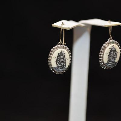 925 Sterling Bone Scrimshaw Drop Earrings 4.0g
