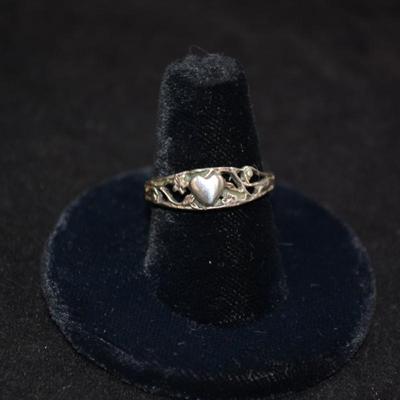 925 Sterling Filigree Heart Ring Size 8.5 2.2g