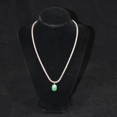 Heavy 925 Sterling Chain with 925 Sterling & Calcedony Pendant 18" 23.6g