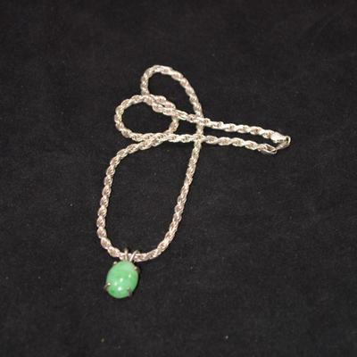 Heavy 925 Sterling Chain with 925 Sterling & Calcedony Pendant 18" 23.6g