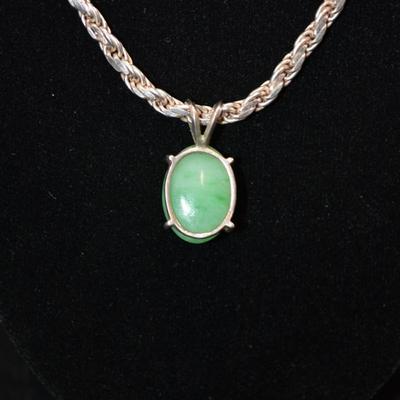 Heavy 925 Sterling Chain with 925 Sterling & Calcedony Pendant 18" 23.6g