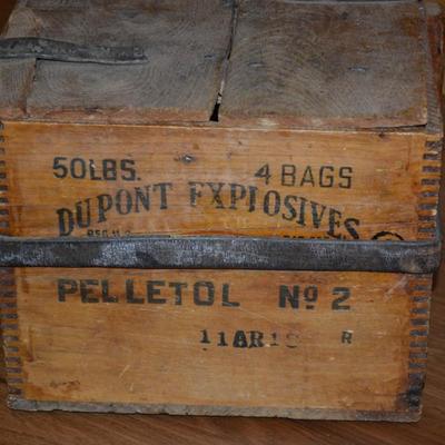 Antique Dupont "Pelletol" Explosives Crate 18x13x10