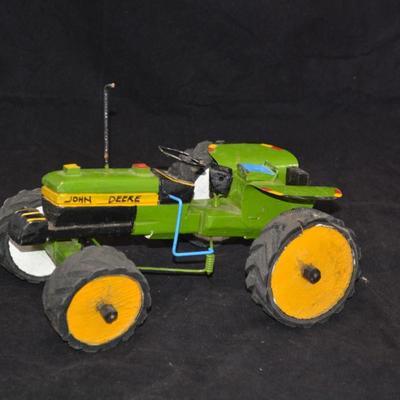 Homemade John Deere Tractor with Steering 11x8x8