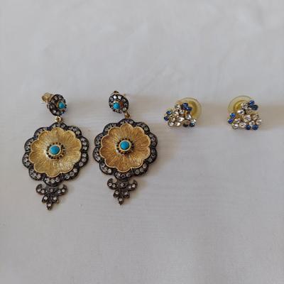 Joan Rivers Brooches and More (PB2-BBL)
