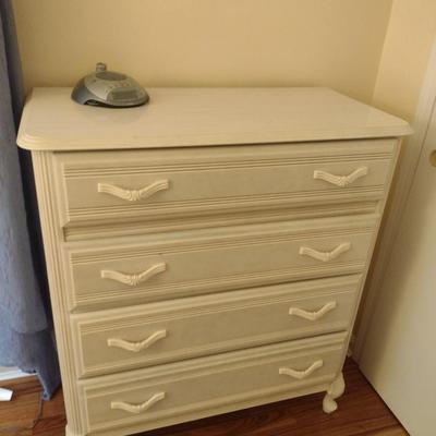 Art Deco Design Chest of Drawers