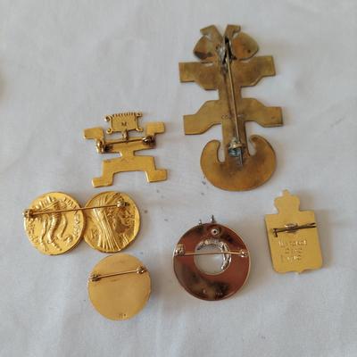 Gold Costume Jewelry (PB2-BBL)