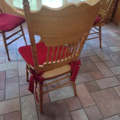 Solid Oak Pedestal Round Table with Four Matching Chairs