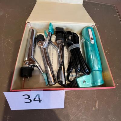 Curling Iron with 3 different attachments