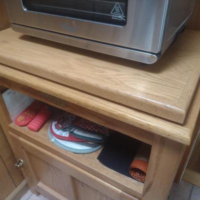 White Clad Oak Wood Microwave Table with Swivel Top (No Contents)