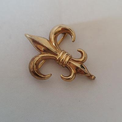 Stamped Gold Pendants and More (PB2-BBL)