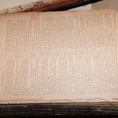 Bibles & Hymn