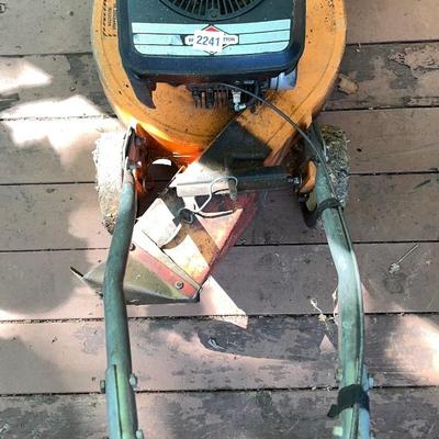Briggs and Stratton Lawn Mower