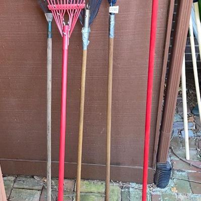 Rake Lot