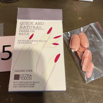 Avon press on nails and polish