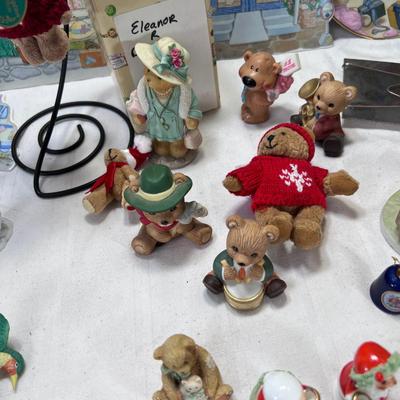 large lot of Collectibles, Precious Moments nativity night light, Cherished teddies, Shadow Box