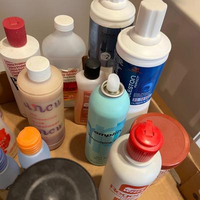 Assortment of.beauty shop needs