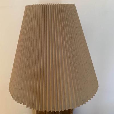 Vintage Wood/Brass Smoked Etched Glass Table Lamp