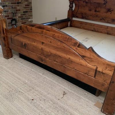 GORGEOUS King Wood Bed Frame - high quality!