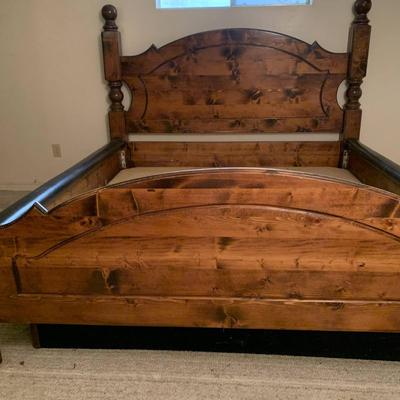 GORGEOUS King Wood Bed Frame - high quality!