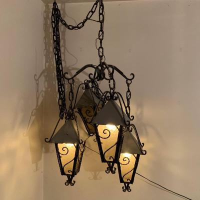 Iron Lanterns Ceiling Hanging Lamp