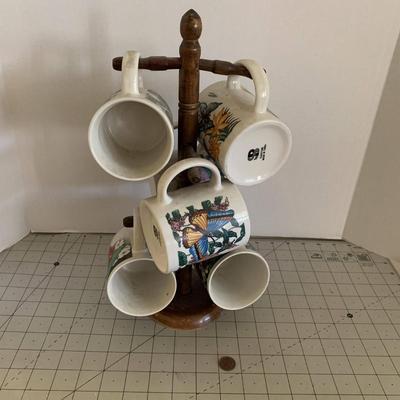 Mug Rack with Mugs