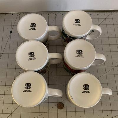 Mug Rack with Mugs