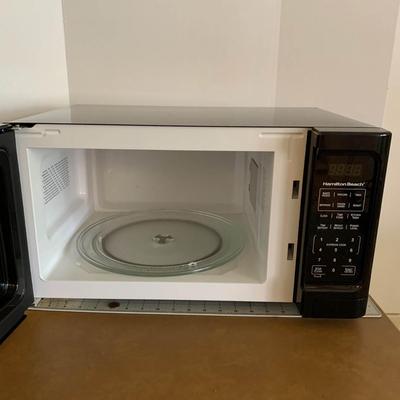 Black Hamilton Beach Microwave