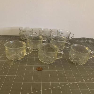 8 Clear Glass Tea Cups