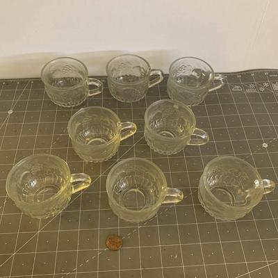 8 Clear Glass Tea Cups