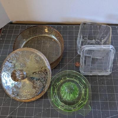 Vintage Glass Decor & lemon squeezer